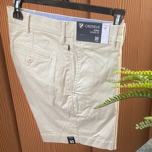 Daniel Cremieux Soho Tapered Fit Shorts in Cream